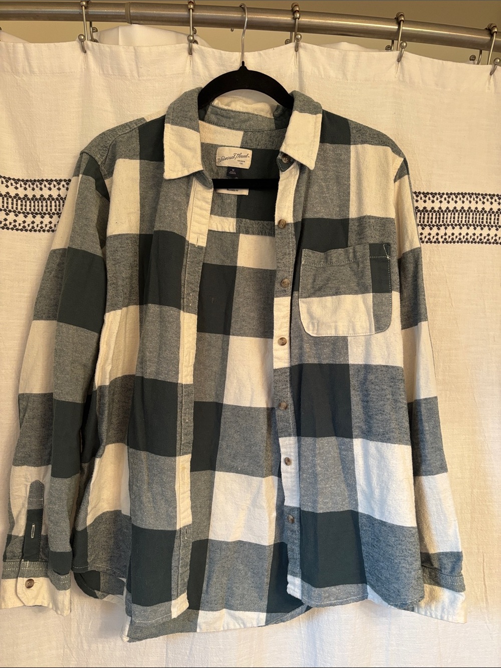 Button-Up Buffalo Check Flannel Shirt - green & White